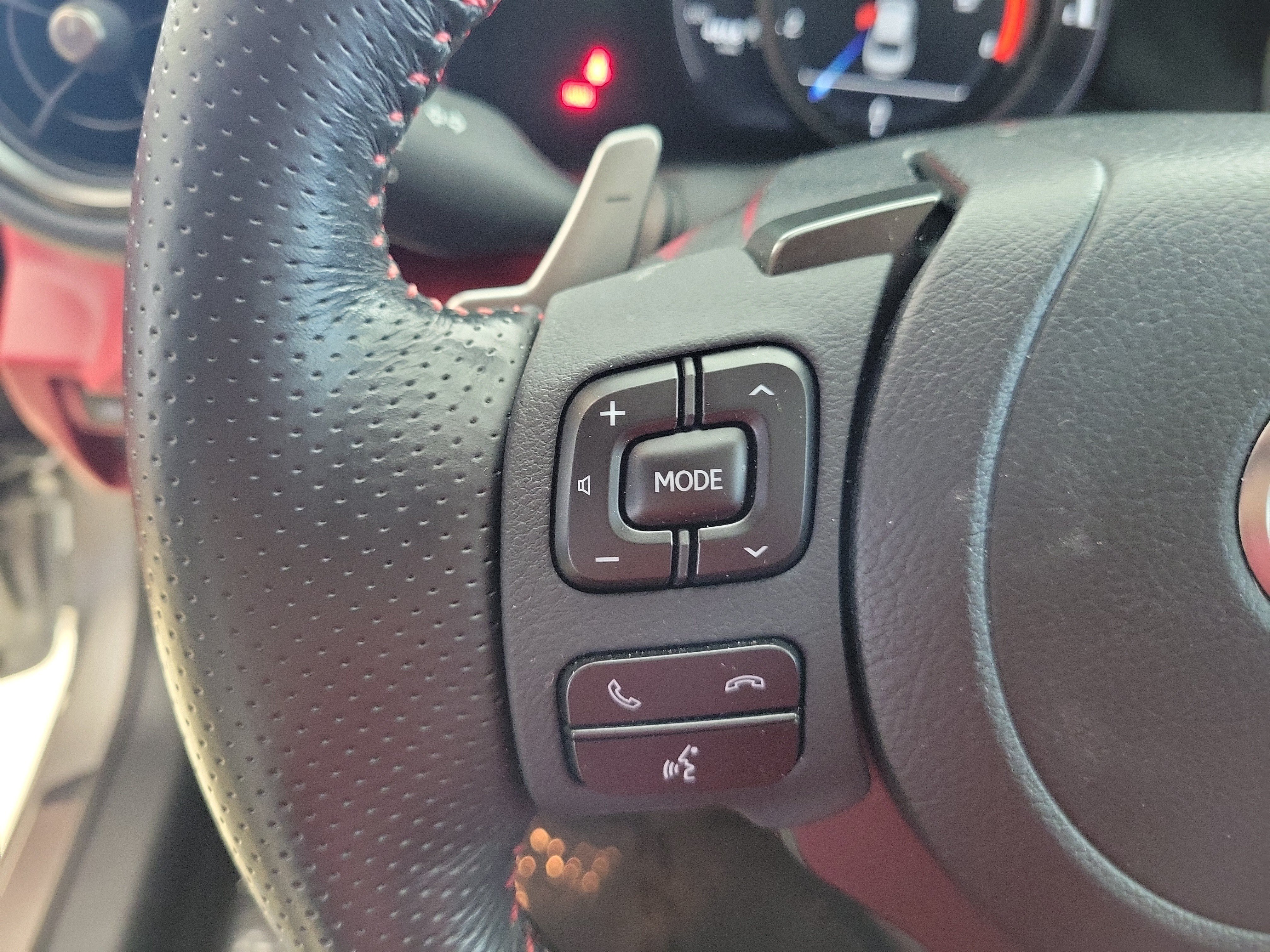 Certified Used 2023 Atomic Silver Lexus IS 350 F SPORT image 28