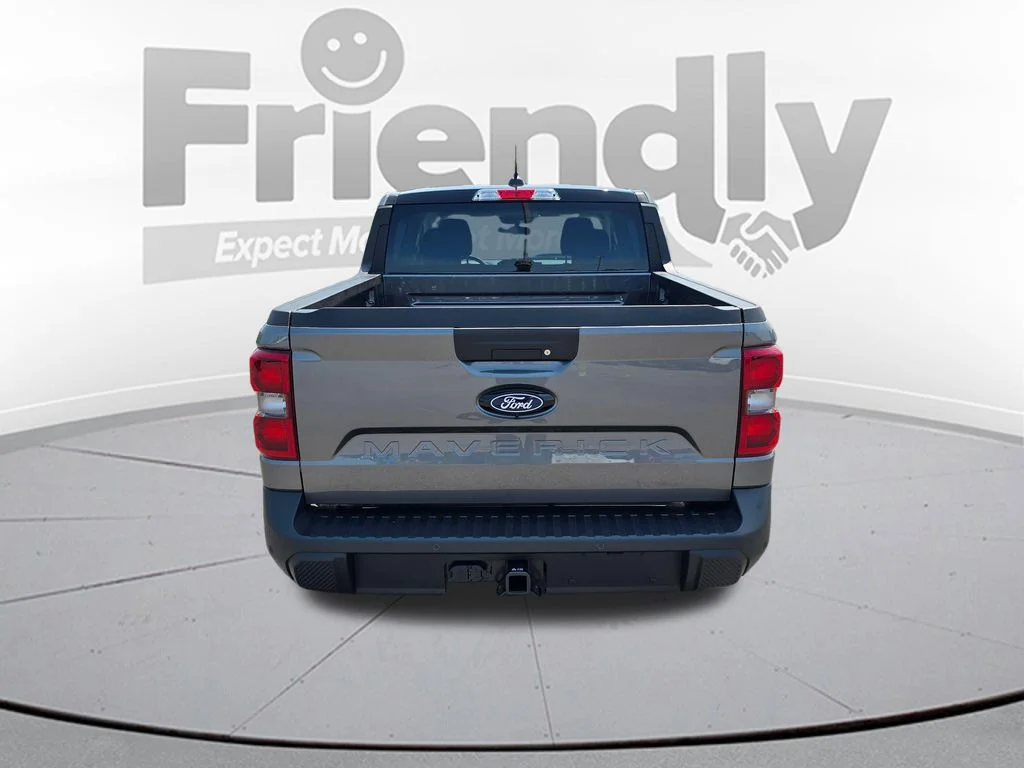 New 2026 Carbonized Gray Metallic Ford XLT image 6