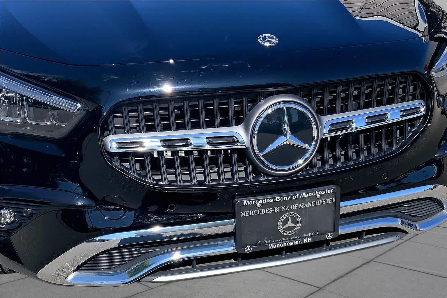 New 2026 Night Black Mercedes-Benz GLA 250 image 30