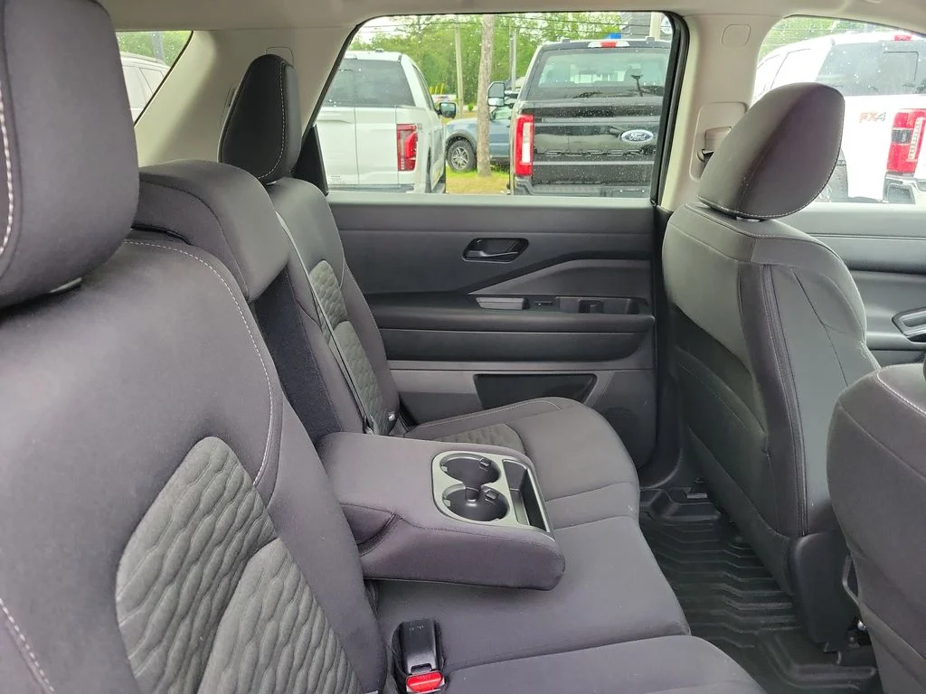Used 2024 Pearl White Tri-Coat Nissan SV image 34