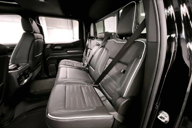Used 2026 Onyx Black GMC AT4X image 25