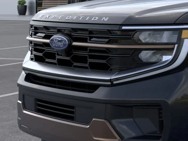 New 2026 Agate Black Metallic Ford King Ranch® image 17
