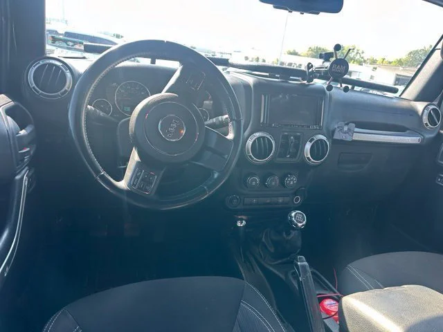 Used 2015 Black Jeep Unlimited Rubicon image 23