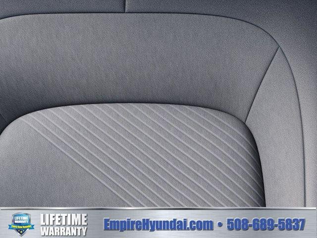 New 2026 White Hyundai SEL w/Two-Tone Roof image 17