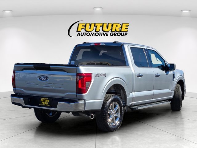 Used 2025 Silver Ford XLT image 4
