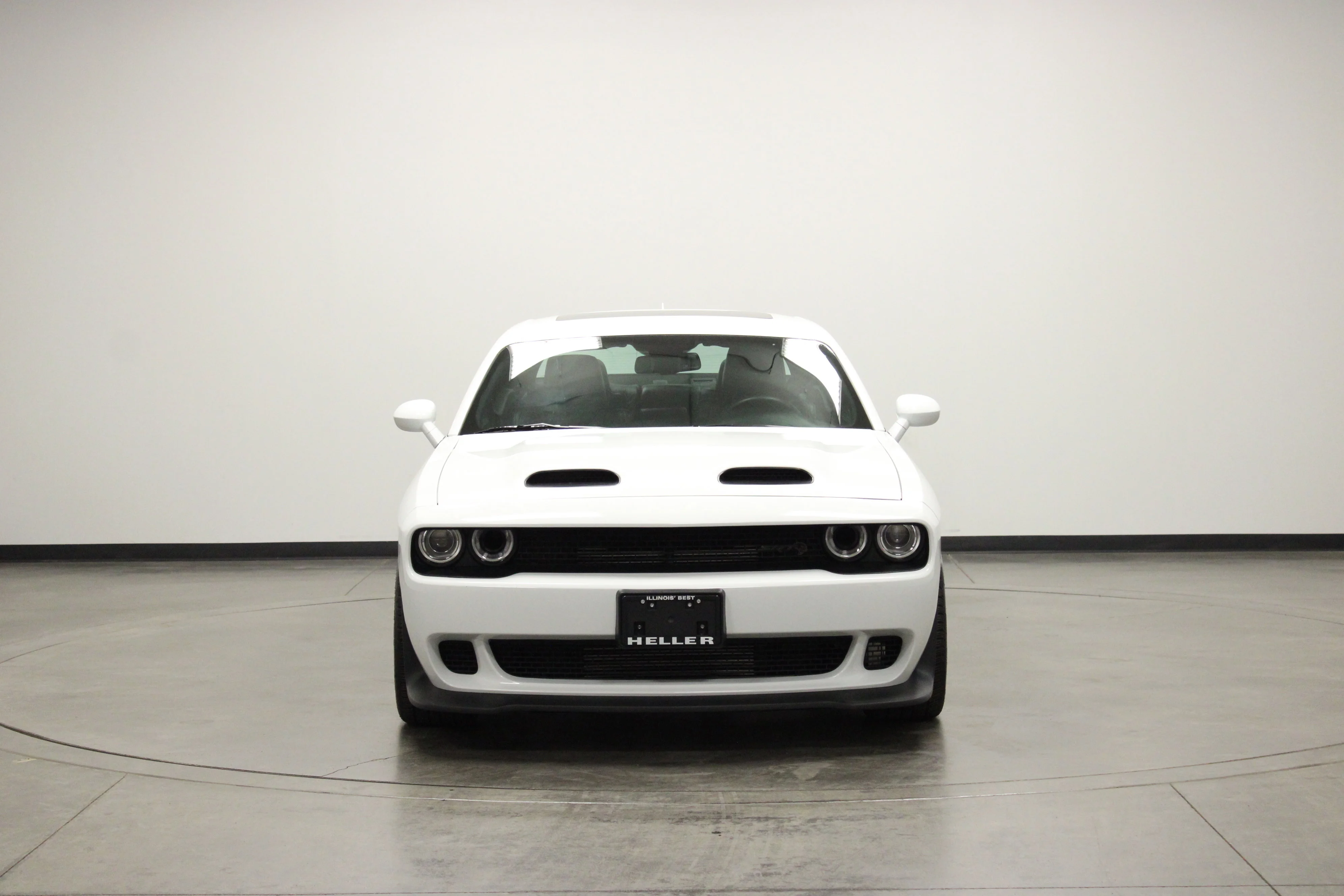 Used 2022 White Knuckle Clearcoat Dodge SRT Hellcat Redeye image 3