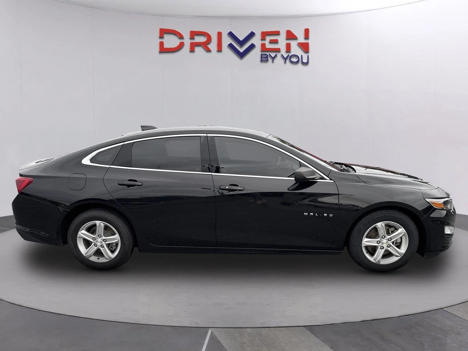 Used 2022 MOSAIC BLACK METALLIC Chevrolet LS image 3