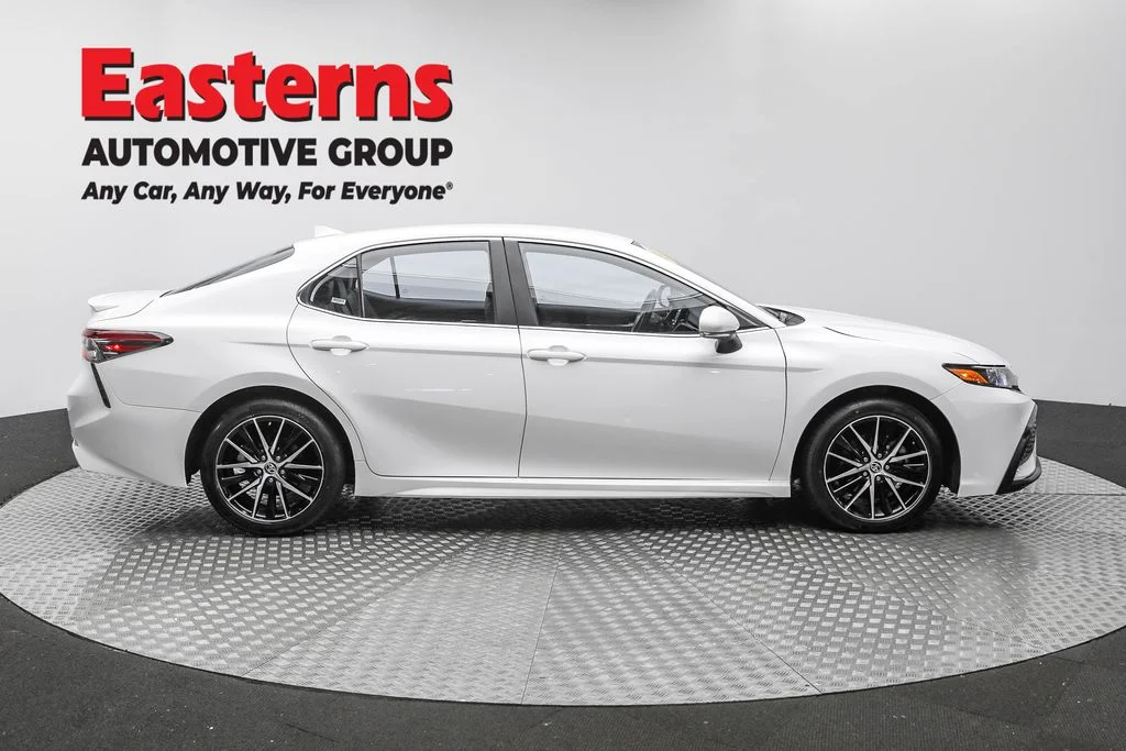 Used 2024 White Toyota SE image 4