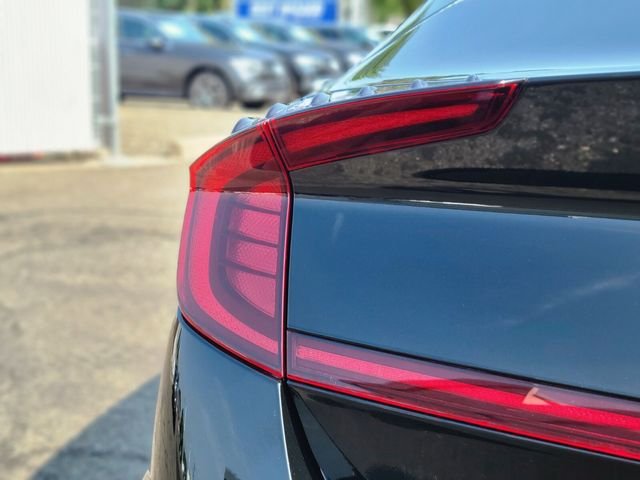 Used 2020 Black Hyundai Limited image 11