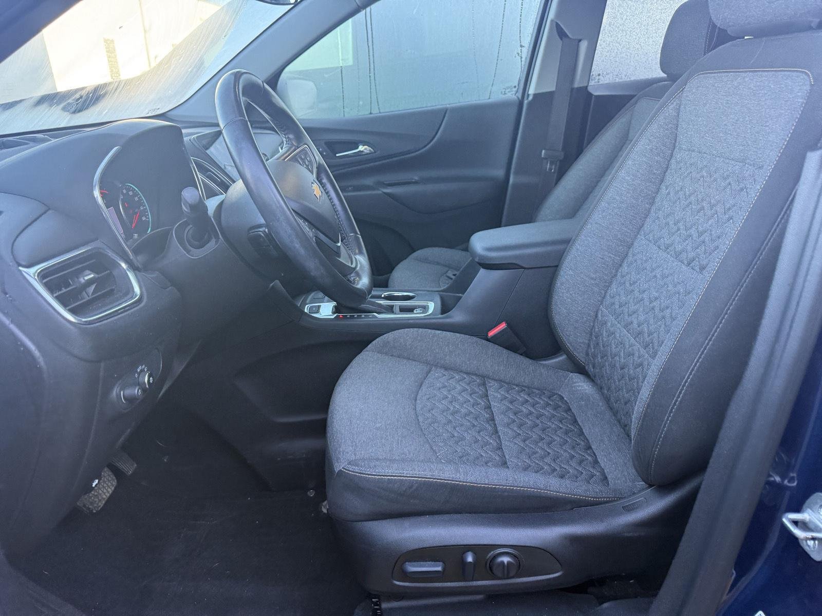 Used 2022 Blue Glow Metallic Chevrolet LT image 7