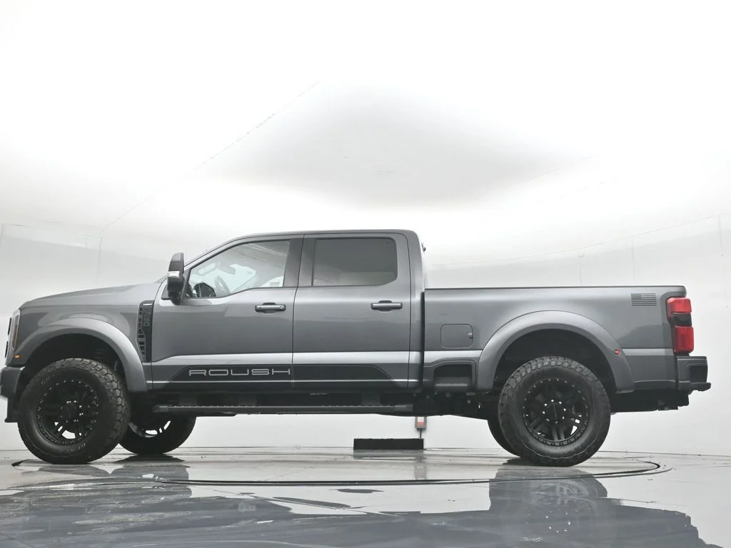 New 2026 Carbonized Gray Metallic Ford Lariat image 52