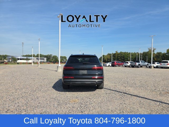 Used 2022  Audi 55 Premium Plus image 4