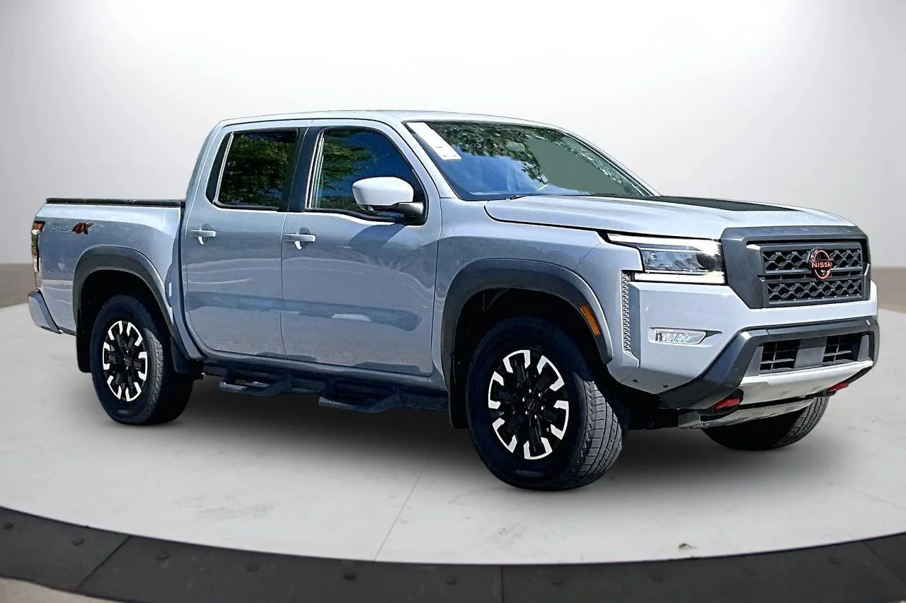 Used 2022 Gray Nissan PRO-4X image 2