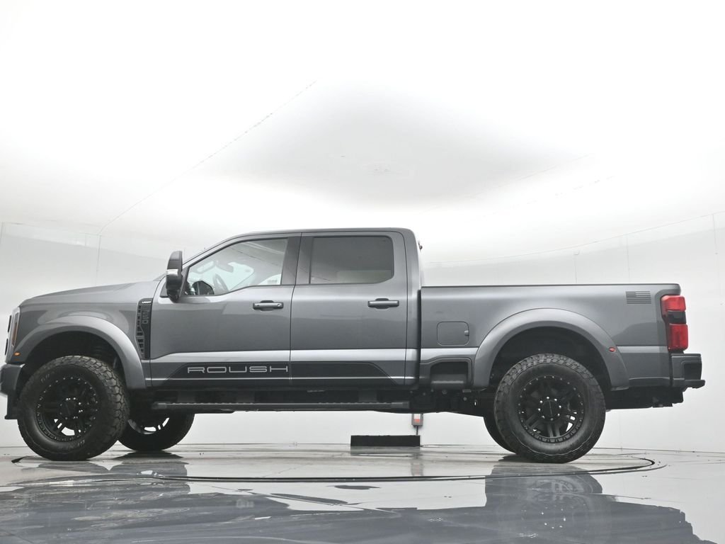 New 2026 Carbonized Gray Metallic Ford Lariat image 52