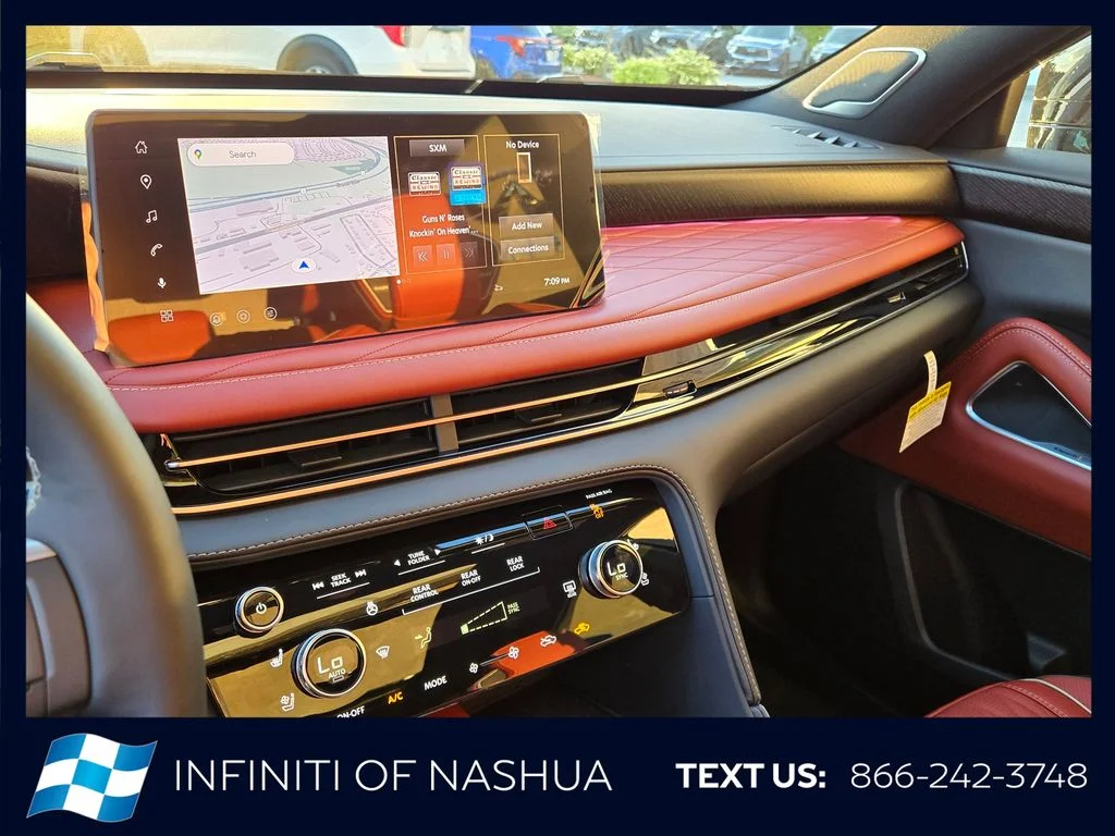 New 2027 MINERAL BLACK INFINITI Autograph AWD image 31