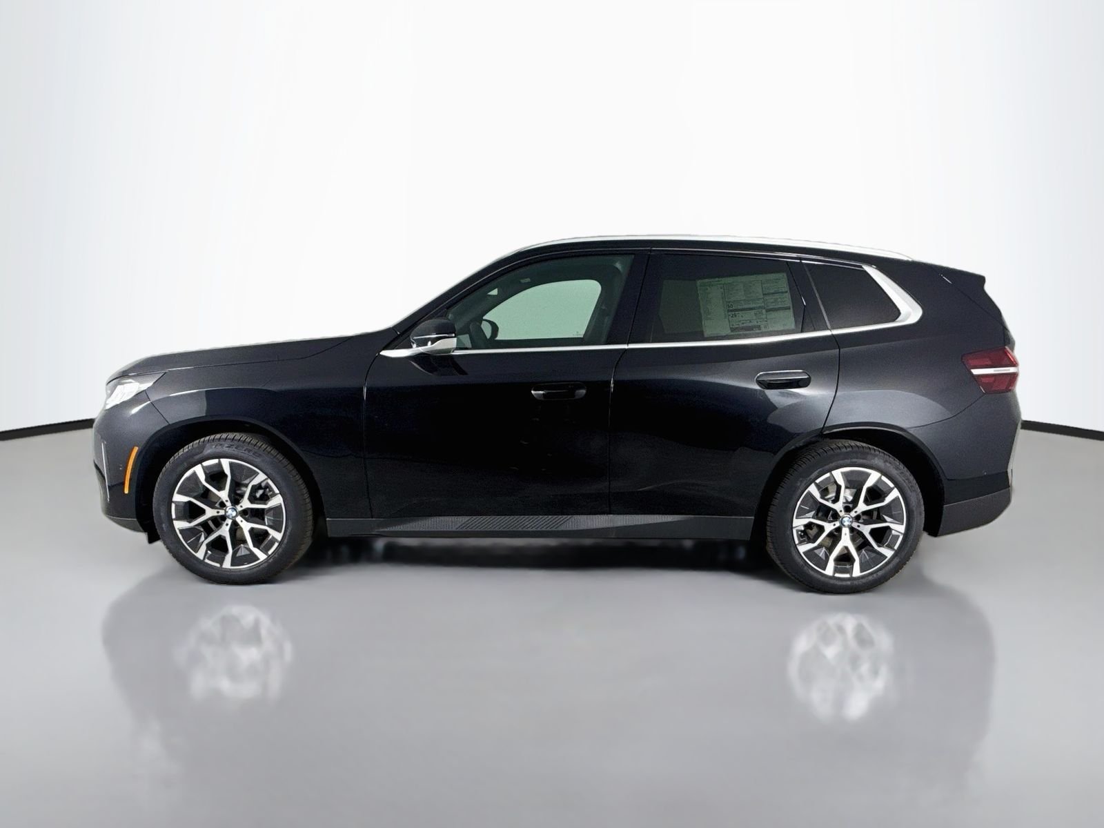 New 2026 Black Sapphire Metallic BMW 30 xDrive image 4
