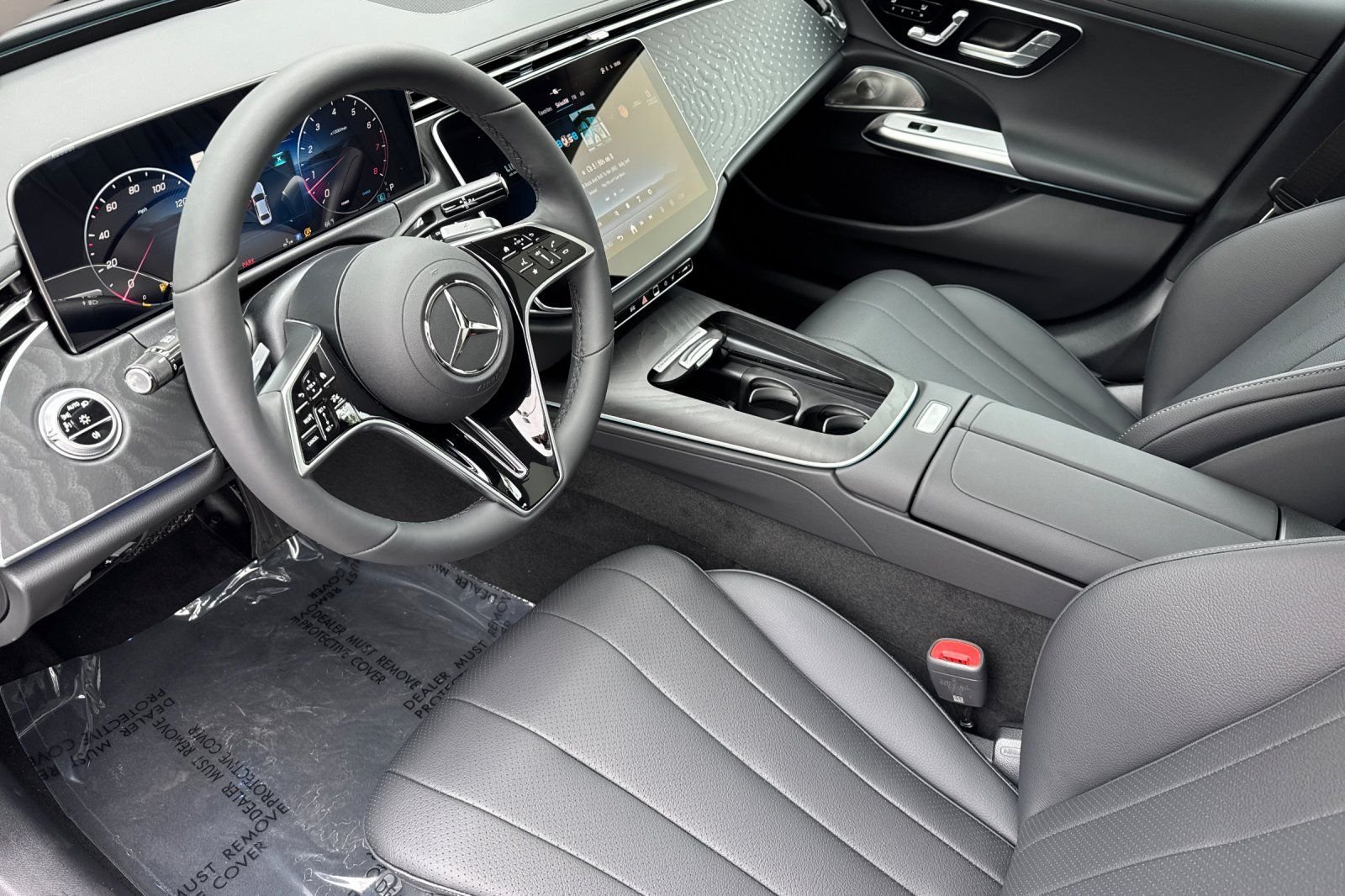 New 2026 MANUFAKTUR Alpine Grey Mercedes-Benz E 350 image 17