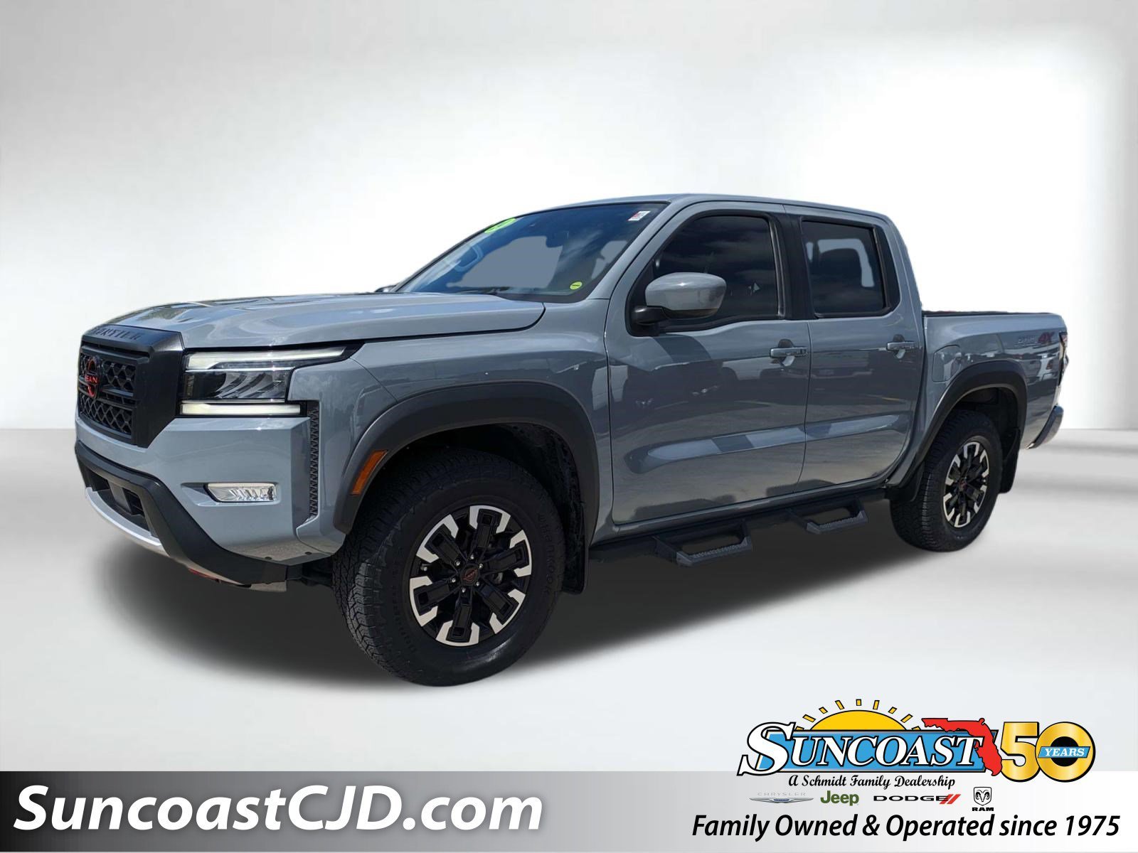 2024 Nissan Frontier PRO-4X Crew Cab 4X4's photo