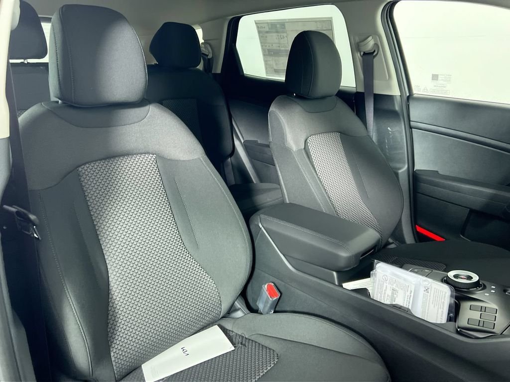 New 2026 Gravity Gray Kia LX image 32