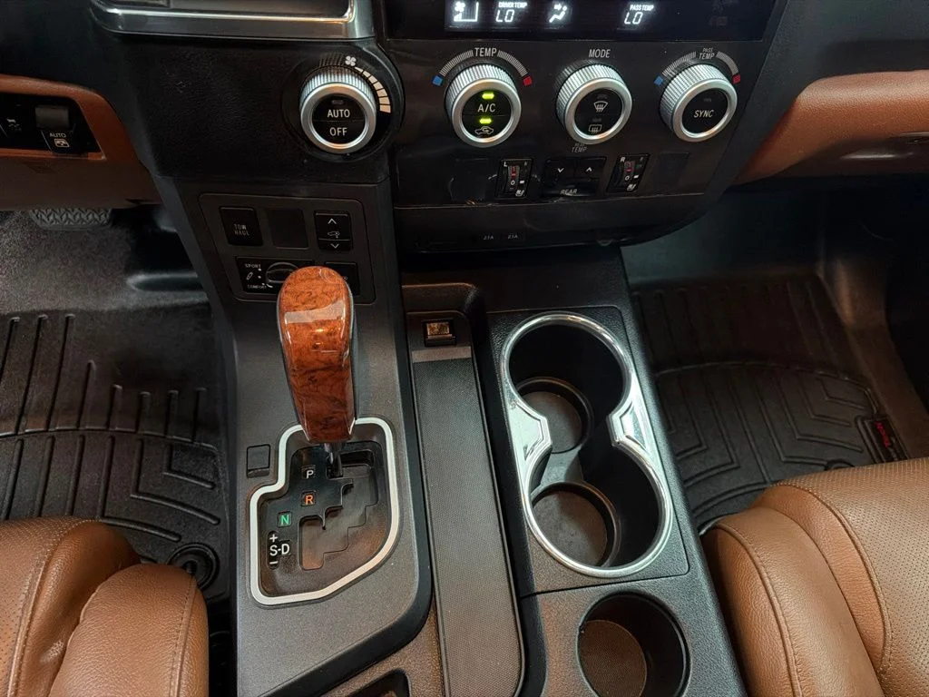 Used 2021 White Toyota Platinum image 18