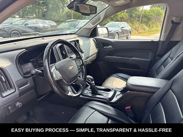 Used 2022 Gray Chevrolet Z71 image 9