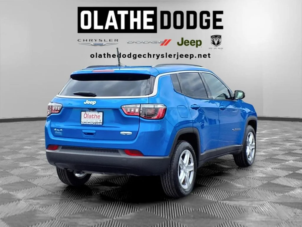 Certified Used 2023 Blue Jeep Latitude image 29