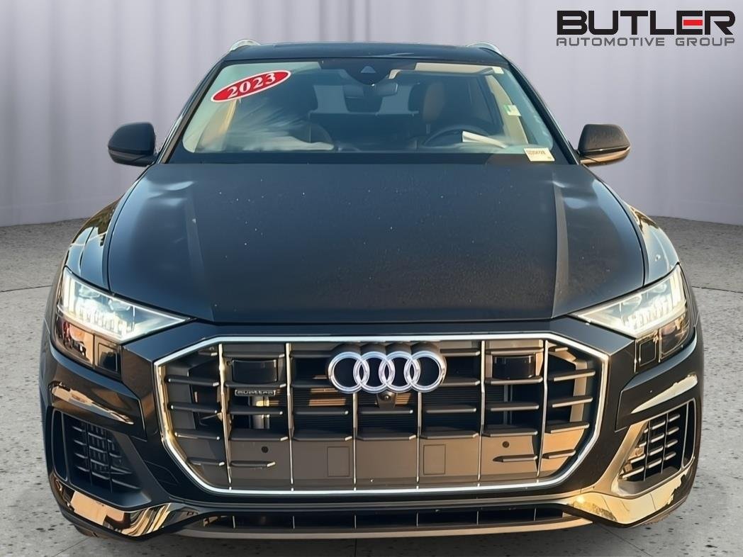 Used 2023 Mythos Black Metallic Audi Premium Plus image 9