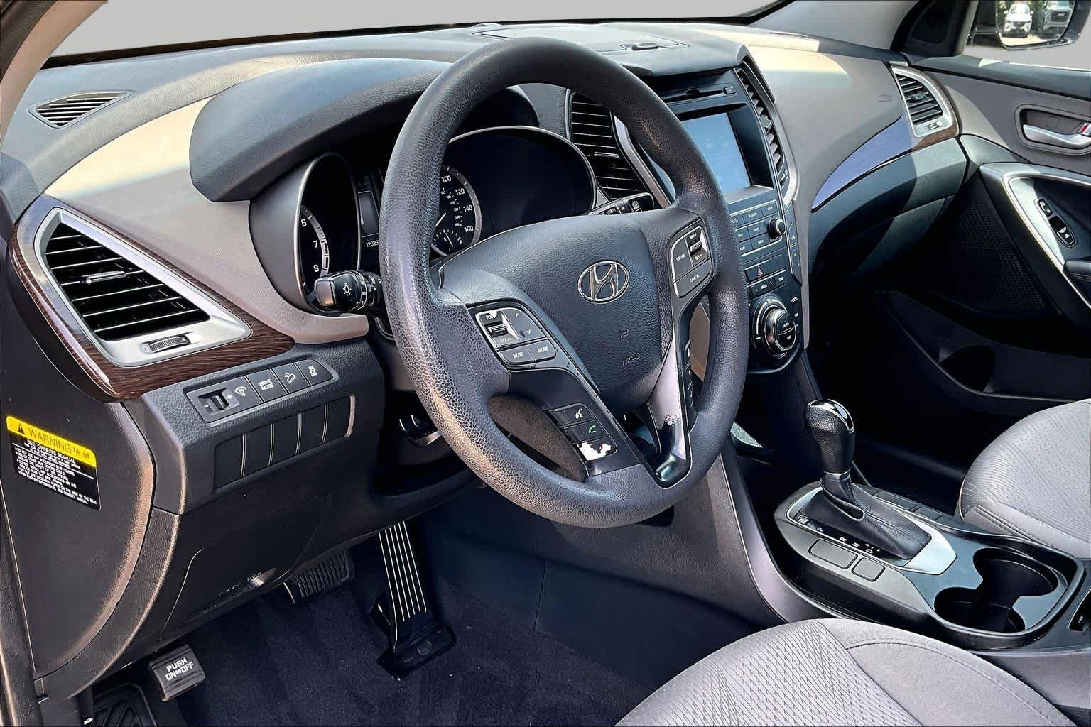 Used 2017 Twilight Black Hyundai 2.4L image 17
