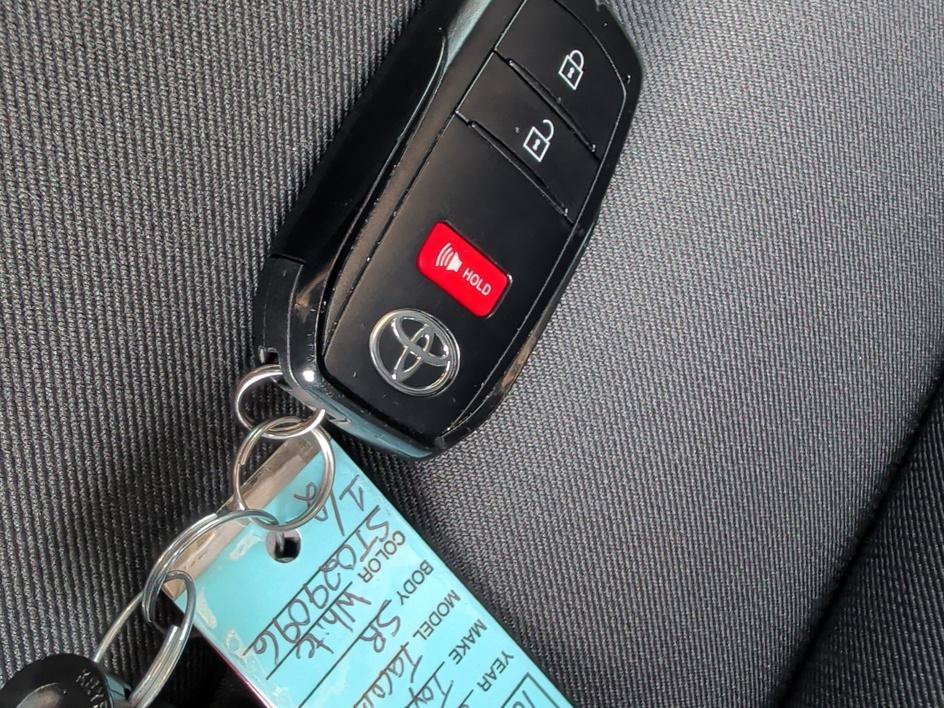 Used 2025 Ice Toyota SR image 30