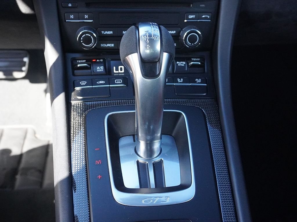 Used 2018 Red Porsche GT3 image 41