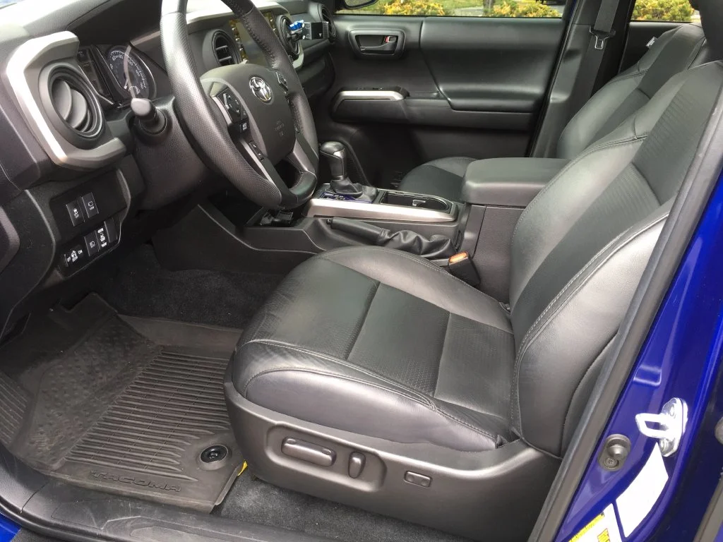 Certified Used 2022 Blue Toyota Limited image 25