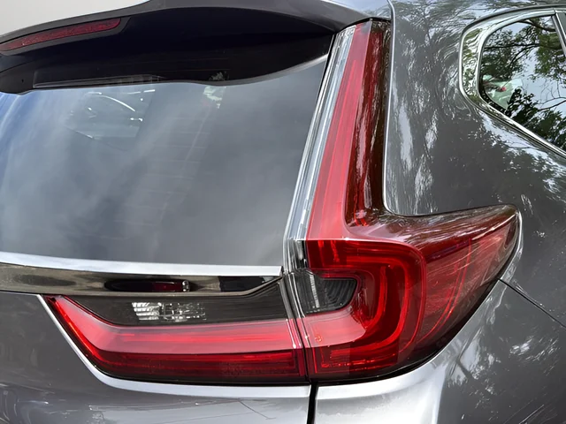 Used 2022 Silver Honda EX image 28