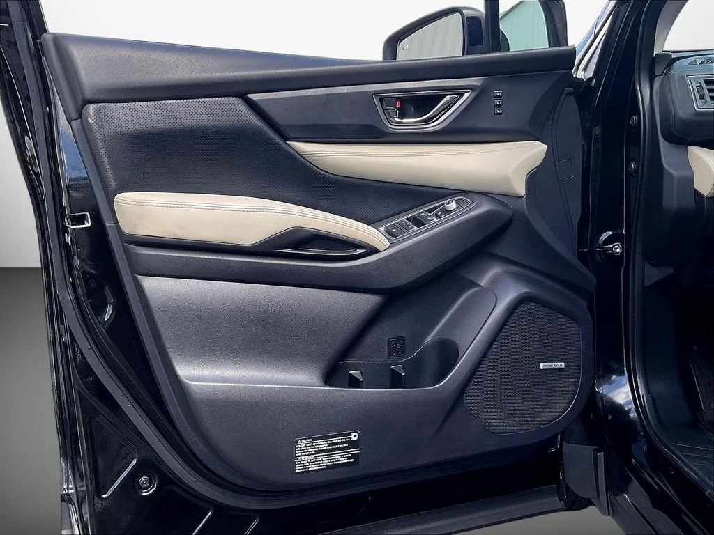 Used 2019 Crystal Black Silica Subaru Limited image 21