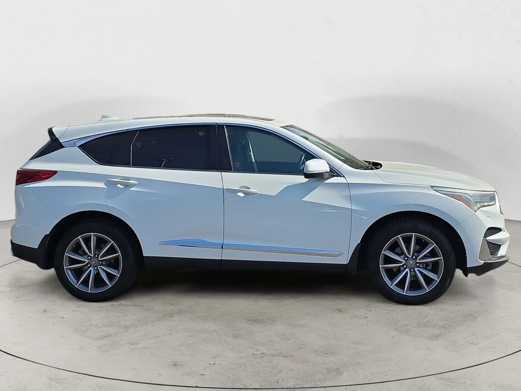 Used 2020  Acura Advance Package image 4