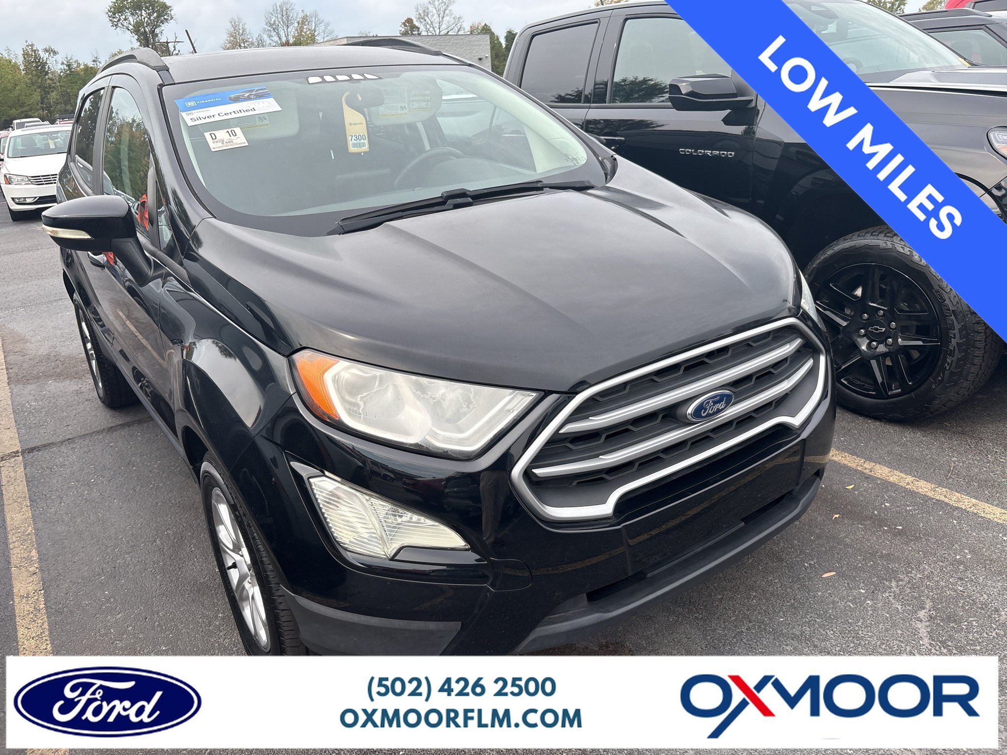 Used 2020 Shadow Black Ford SE image 1