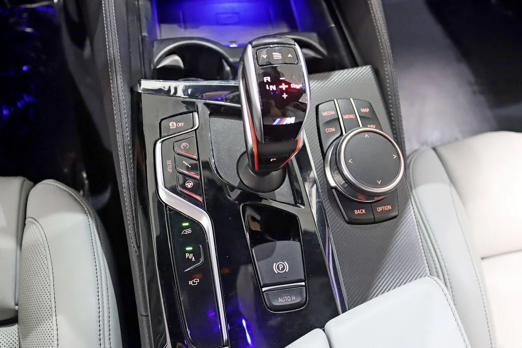 Used 2019 Gray BMW  image 30