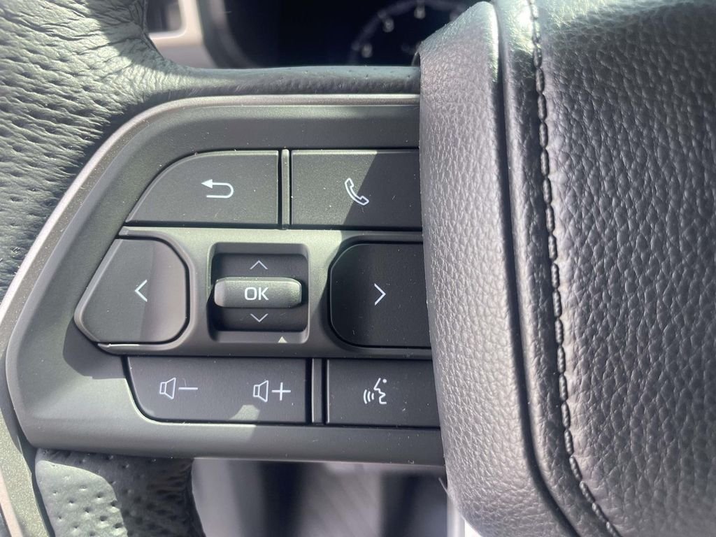 2025 Toyota Tacoma TRD Off Road - Photo 19