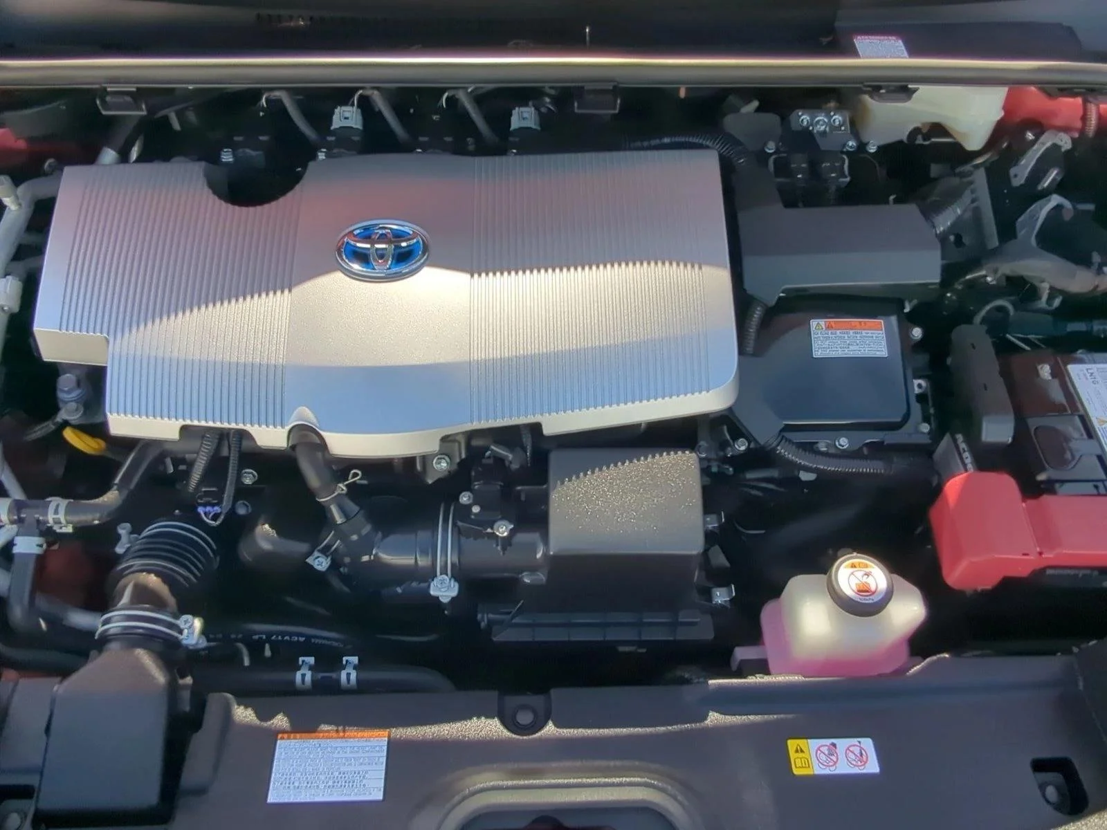 Used 2019 Hypersonic Red Toyota Premium image 22