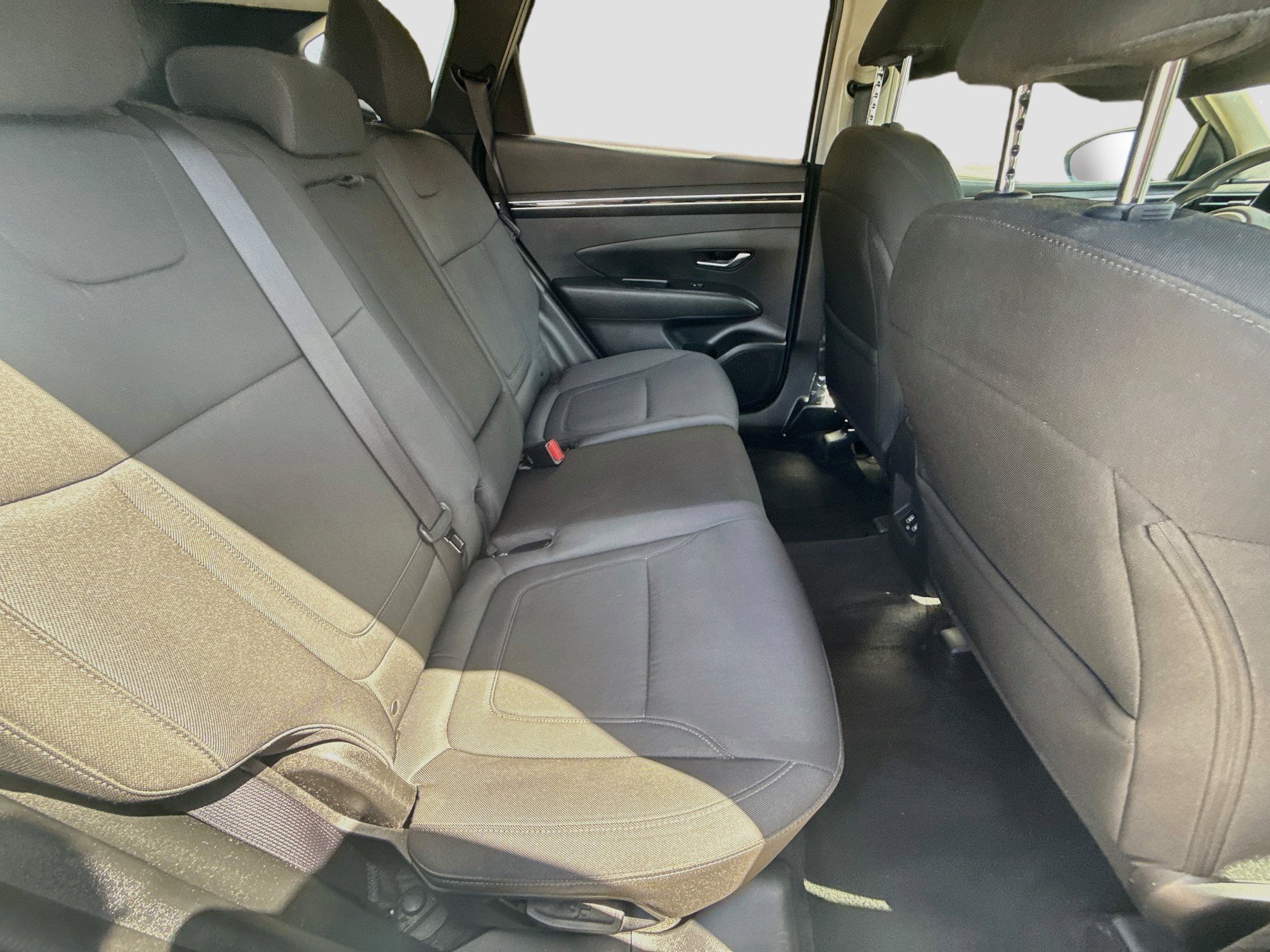 Used 2022 Quartz White Hyundai SEL image 26