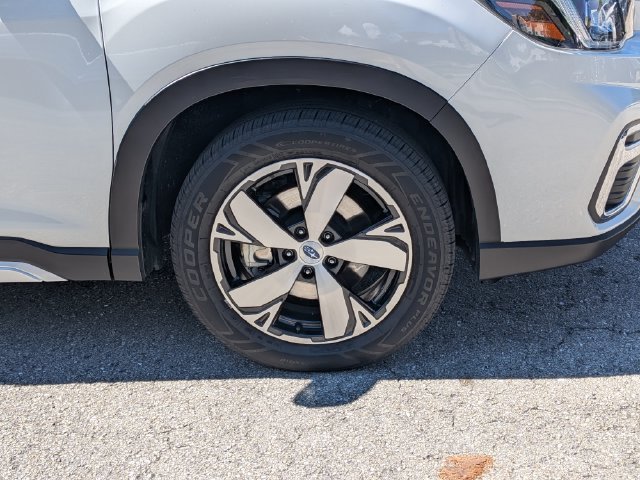 Used 2019 White Subaru Touring image 11