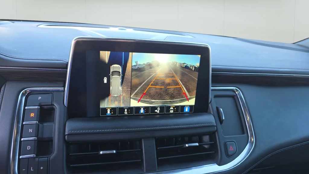 Used 2022 White Chevrolet LT image 18