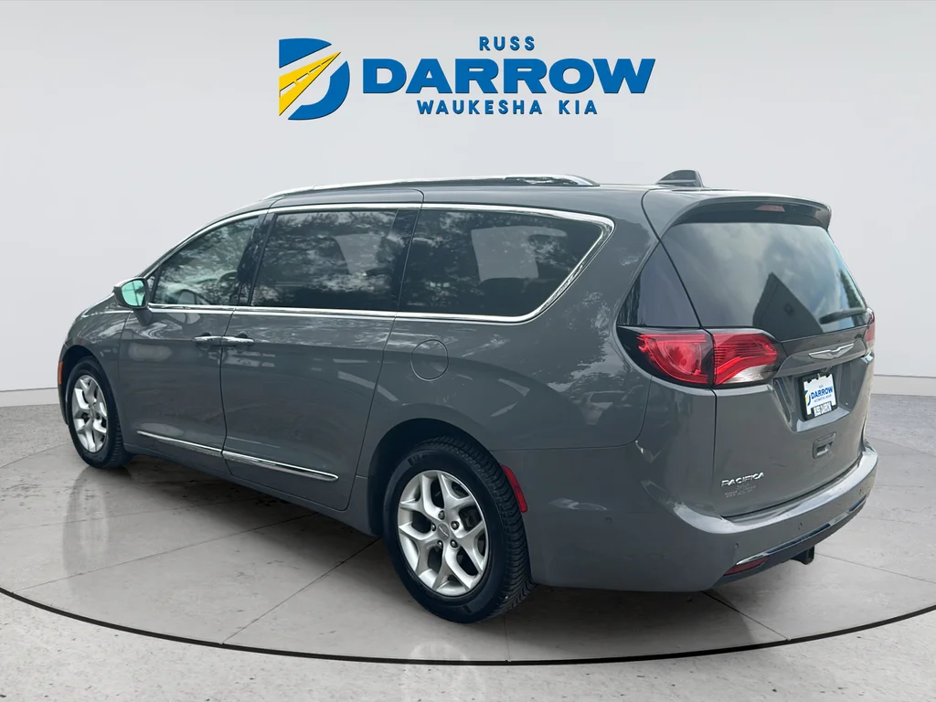 Used 2020 White Chrysler Touring L Plus image 3