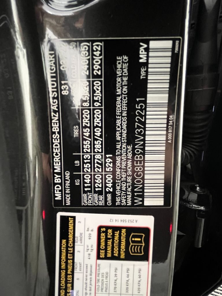 Used 2022 Gray Mercedes-Benz GLC 300 image 25