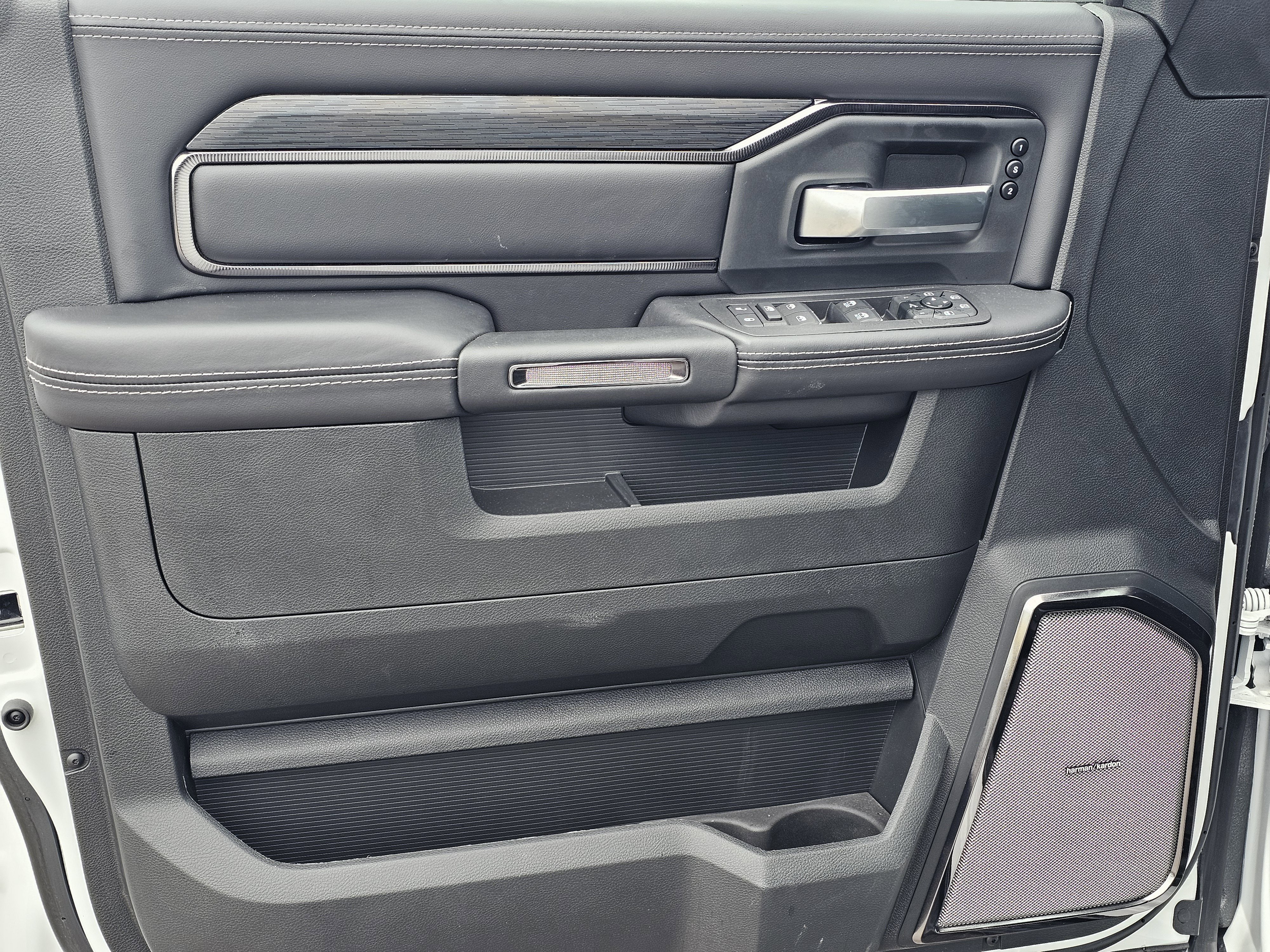 2025 RAM 2500 Power Wagon - Photo 13