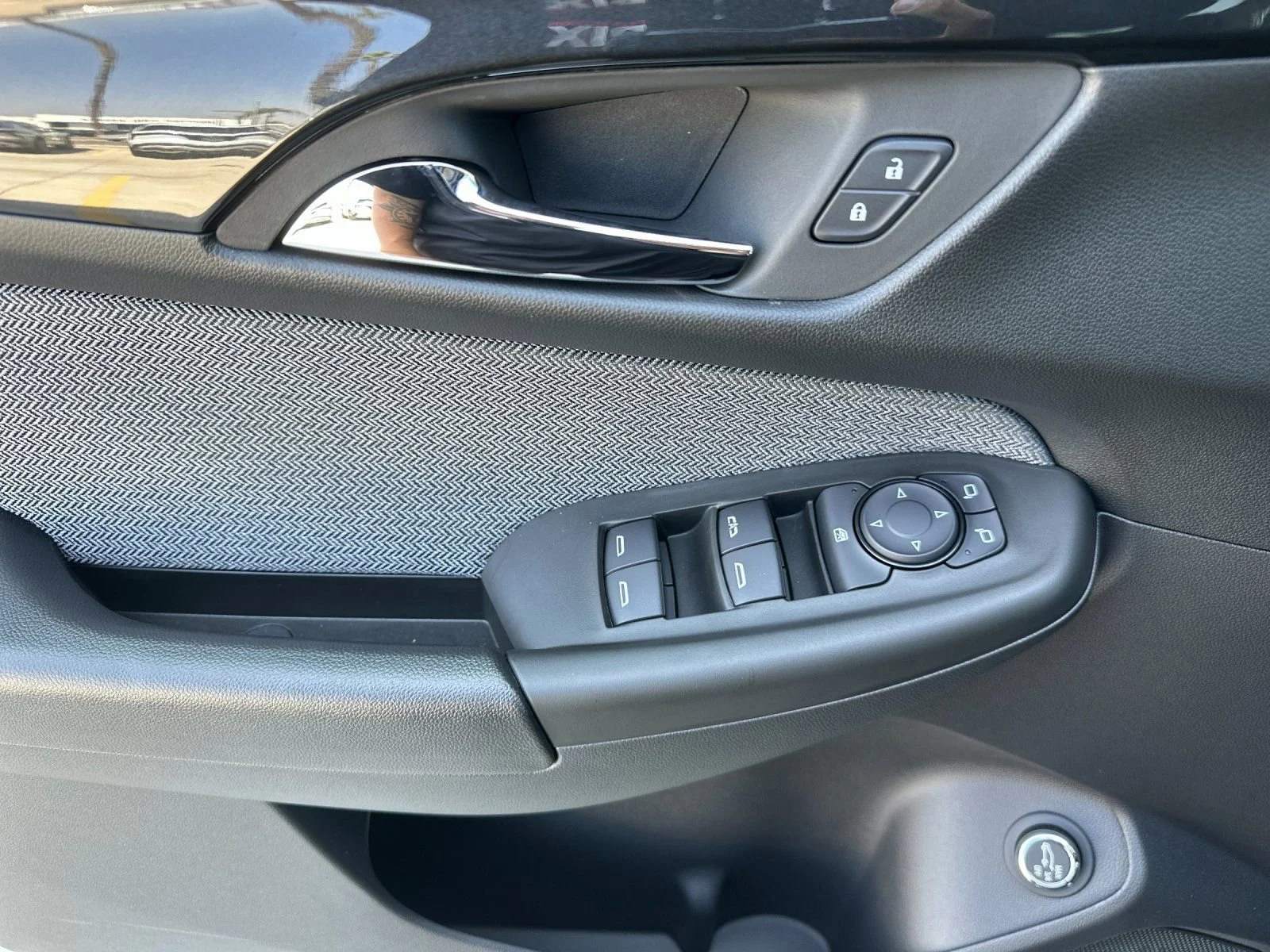 New 2026 Mosaic Black Metallic Chevrolet LT image 11