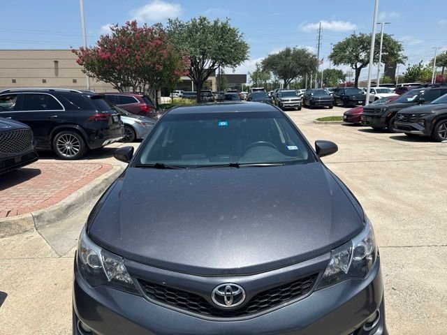 Used 2012 Gray Toyota SE image 3