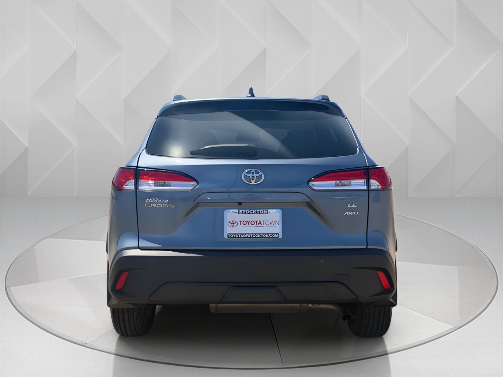 Certified Used 2024 Celestite Toyota LE image 4