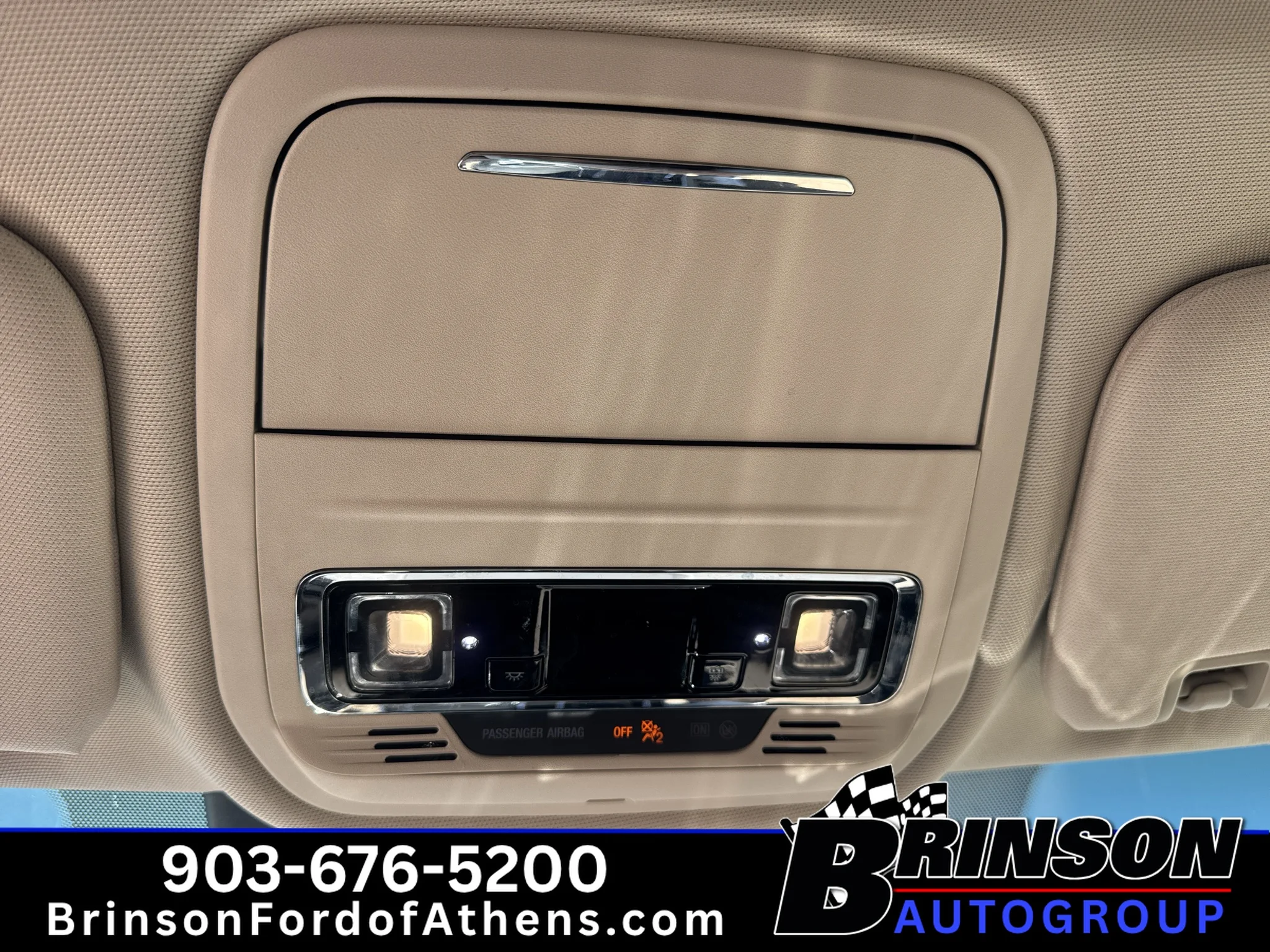 Used 2020 Infinite Black Metallic Lincoln Reserve image 25