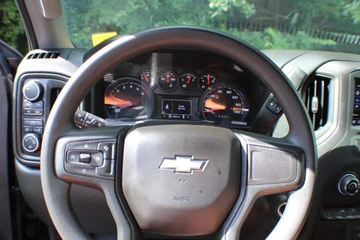 Used 2024 Black Chevrolet Custom image 9