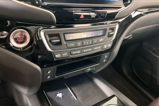 Used 2026 White Honda Black Edition image 15